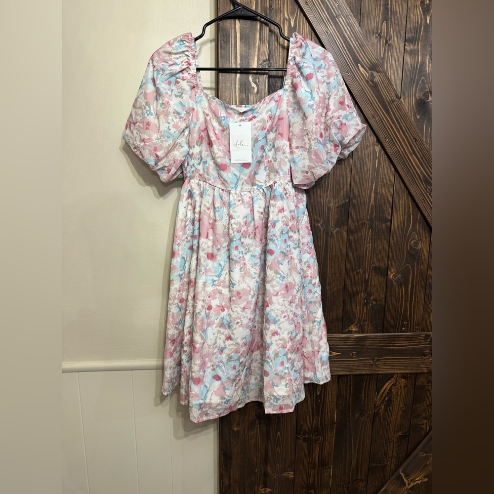 NWT Elegant Floral Midi Dress in Pink and Blue